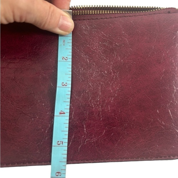 Nine West Susen Burgundy Sleek Minimalist Convertible Chain Crossbody Bag Purse - Picture 6 of 11